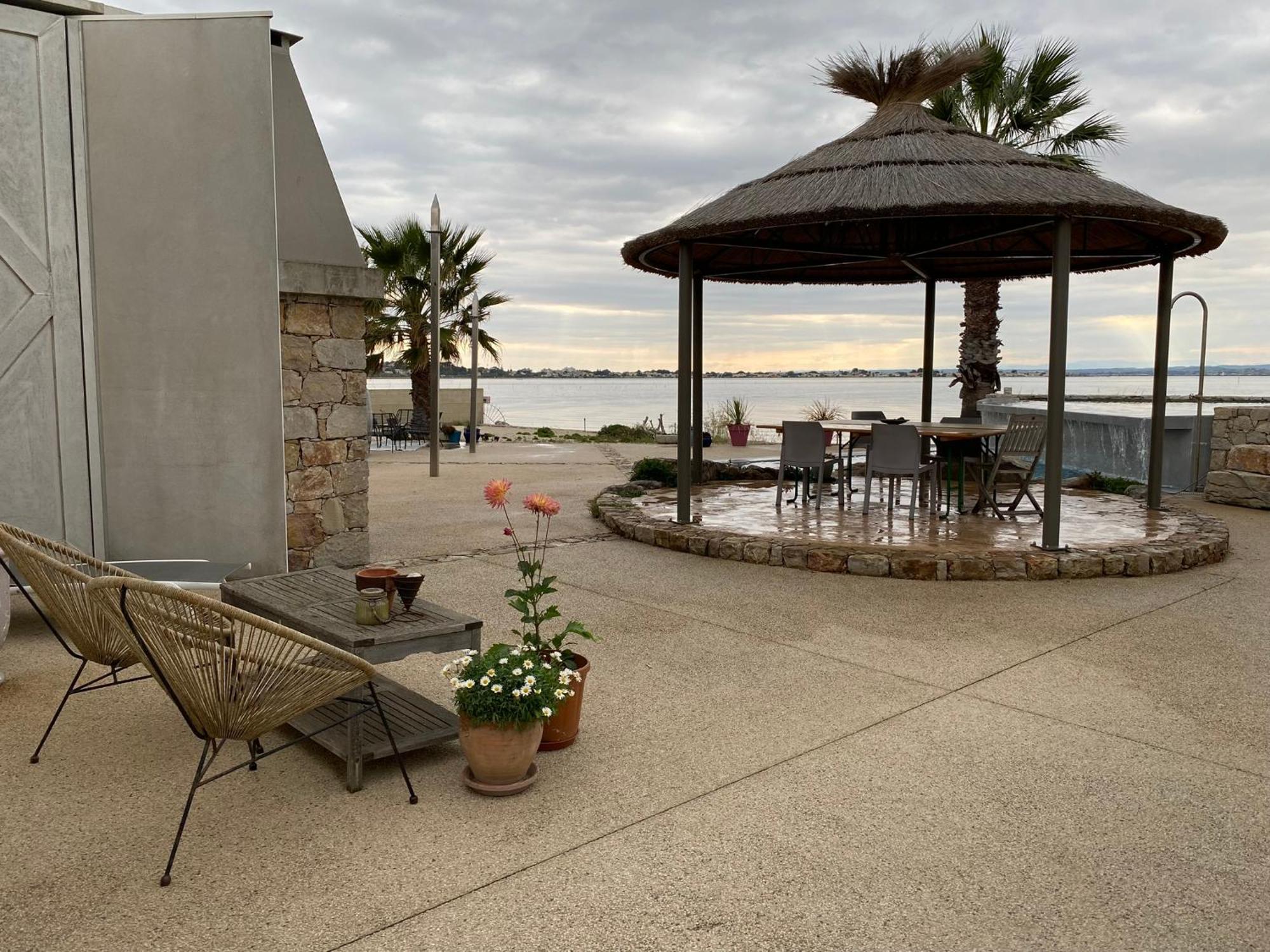 Bed and Breakfast Les Pieds Dans L'Eau Sète Exteriér fotografie