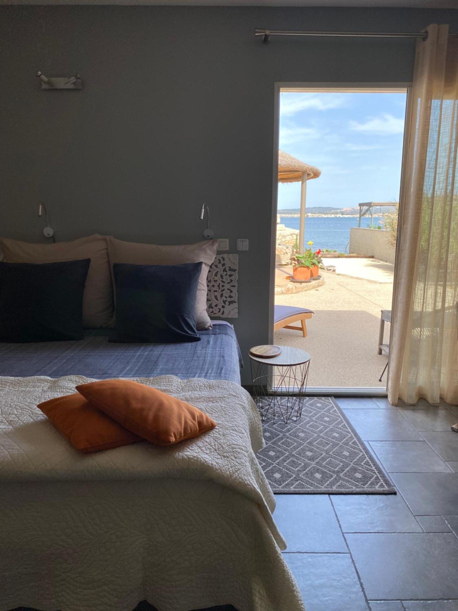 Bed and Breakfast Les Pieds Dans L'Eau Sète Exteriér fotografie